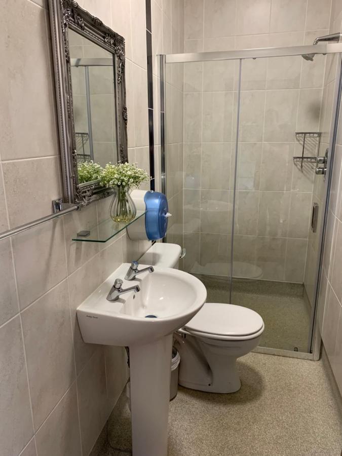 Lanigan'S Accommodation Kilkenny Ngoại thất bức ảnh