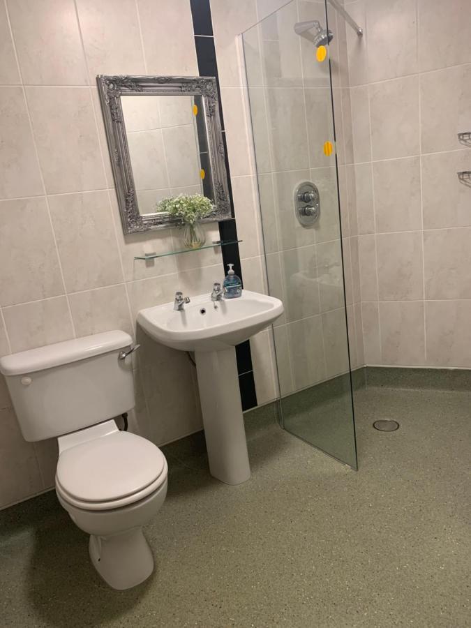 Lanigan'S Accommodation Kilkenny Ngoại thất bức ảnh